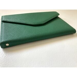 Zoffer green travel wallet clutch